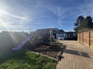 Rear- click for photo gallery